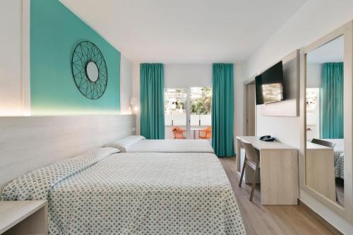Standard Double Room (2 Adults)