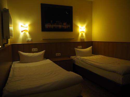 Altan Hotel - image 12