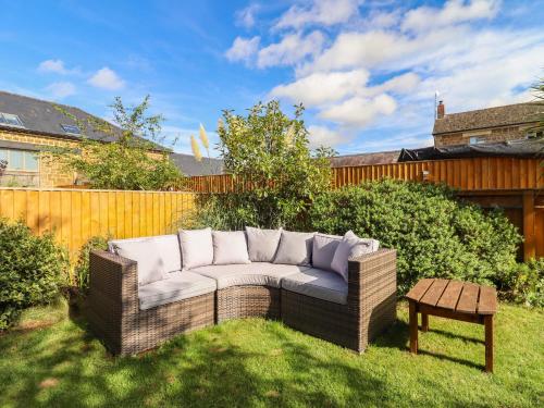 Buitenkant, The Stables in Salford