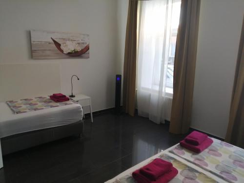 Apartment image 9