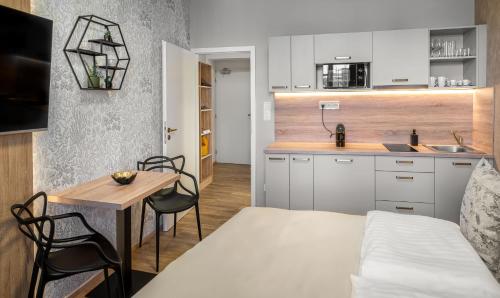 Theatre 9 Apartments by Adrez - image 11