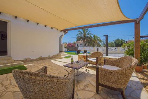 Villa Neus - Plusholidays - image 3