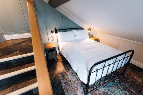 1 double bed, 1 sofa bed