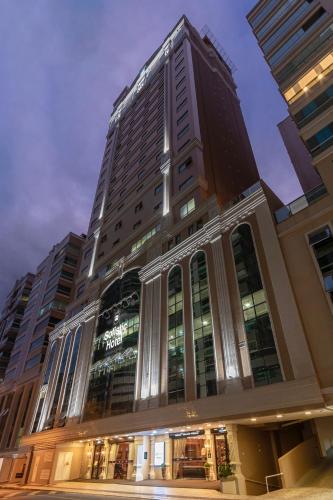 Sofistic Hotel - Tap to explore photos