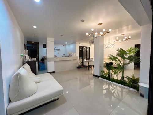 Upsea patong thumbnail 5