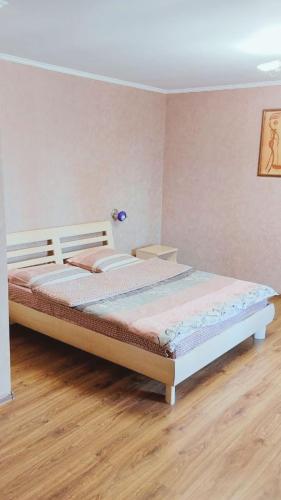 Будинок з Терасою Біля Фонтанів, Uman (Foto 3)