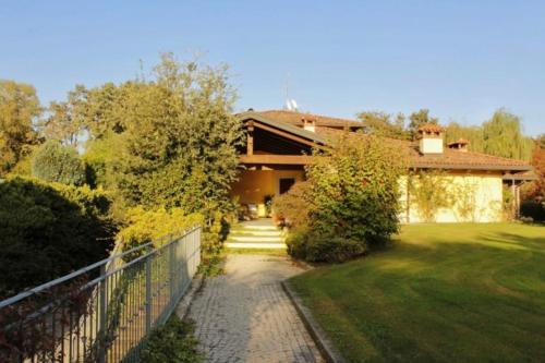  CIAREI alloggio in villa prima collina biellese in Tollegno