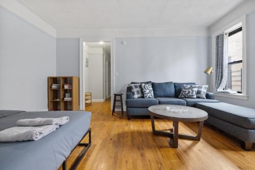 Live Upper Manhattan on a Budget in New York, USA