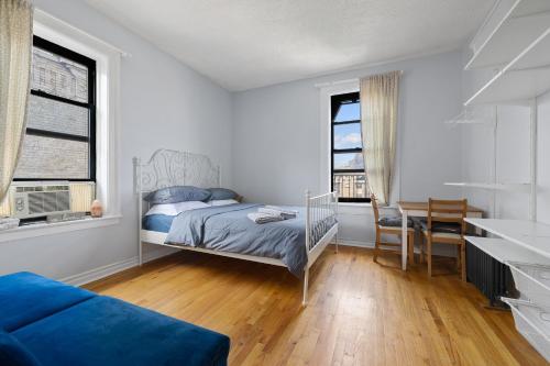 Live Upper Manhattan on a Budget in New York, USA