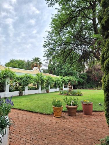 Villa La Pensionne Guest House