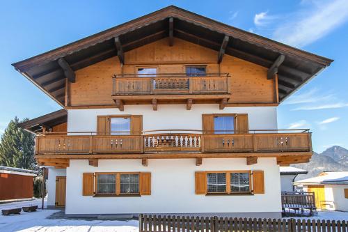 Two-Bedroom Apartment (4 Adults)