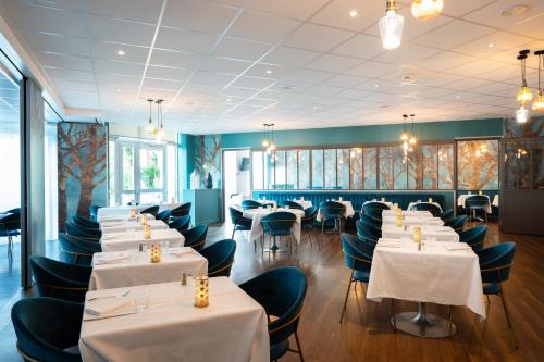 Étterem, Hotel & Restaurant des Remparts in Rochefort