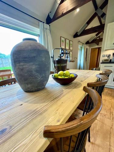 Stone Barn in Bentley (Hampshire)