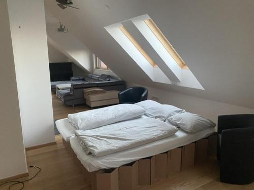 Salzburg-Loft im Stadtteil Leopoldskron-Moos 120qm mit Balkon & Untersbergblick