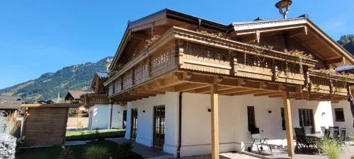 Hochalmbahnen Chalets 15W2, Glockenblume, nahe Gondel, Hunde willkommen in Rauris, Österreich
