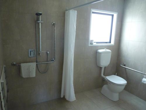 Astra Motor Lodge Room Type - Studio - Disability Access