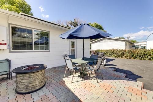Serene Clifton Retreat with Hot Tub and Fire Pit!