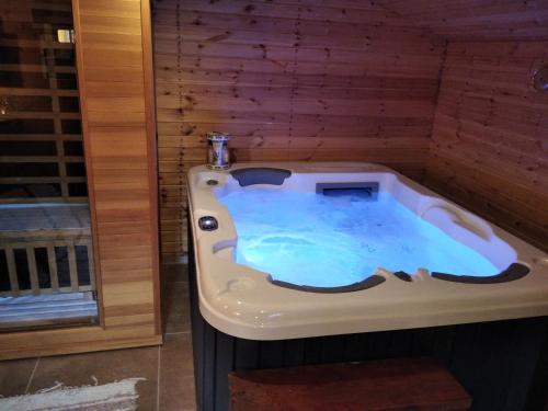 Mozsi Apartman Tolna in Tamási