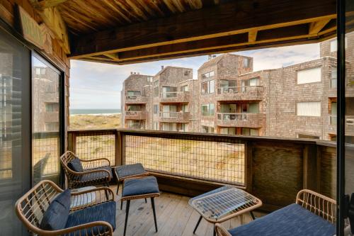 Oceanfront Watsonville Condo with Beach Access! in Pajaro Dunes