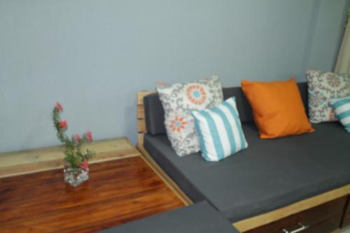 2 bedrooms, 3 beds