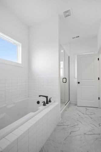 Modern & upscale home near Derby in Jeffersonville, USA
