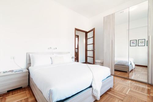Apartment with Terrace image 1