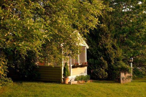 The Inn At English Meadows