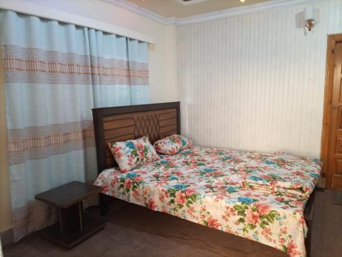 Galaxy apartments , Galaxy hotel in Murree