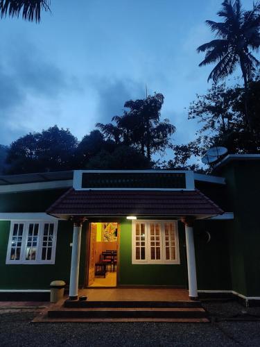 Lovely Home Stay Munnar