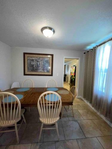 House few Minutes to Beach & Downtown St Pete in جالفبورت - فلوريدا