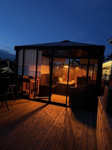Loftroom in townhouse Oslo 1 singel bed 1 double bed in Alna