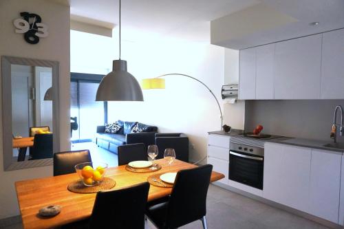 Moderno apartamento en el Campello by beBalmy