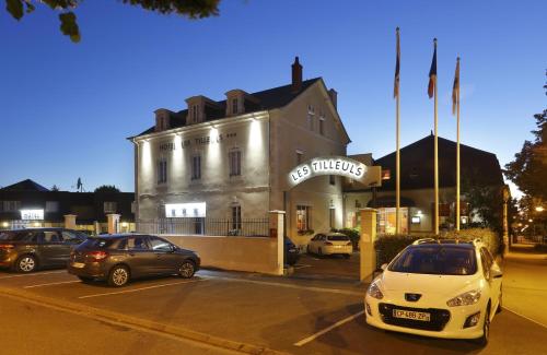 Hotel Les Tilleuls, Bourges - 출입구