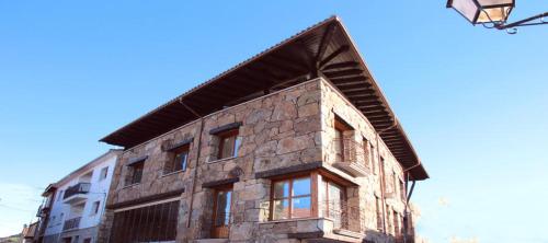 Viesnīcas āriene, Hotel Rural Quercus Tierra in Garganta de los Montes