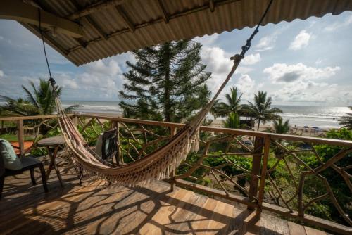 The Sea Garden House in Олон