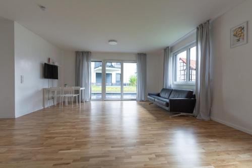 T&K Apartments - Bergisch Gladbach - 7 Comfortable Apartments - 20 min to Fair Messe Cologne