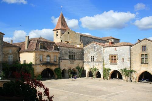 Le Camp De Ferie - Location saisonnière - Monpazier