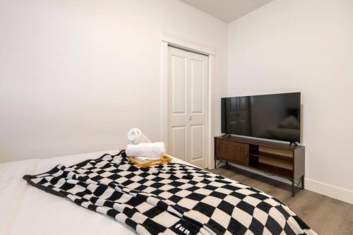 Si & Daniel Home Near YVR Airport & Skytrain Separate Entry Free Parking in Richmond, Canada