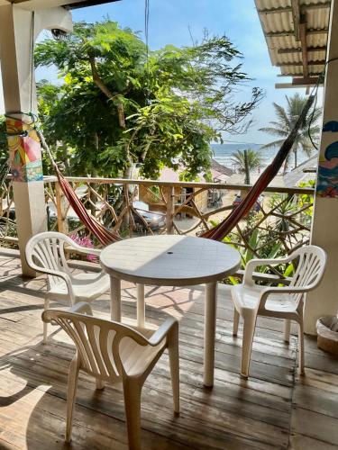 The Sea Garden House in Олон