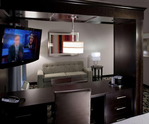 Hampton Inn and Suites Marksville - image 3
