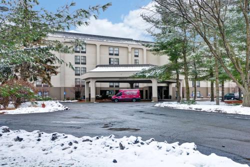 Hampton Inn Albany-Wolf Road