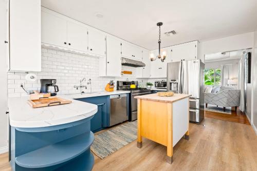 Delightful Pet-Friendly South Park Home in San Diego, USA
