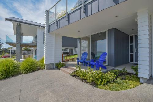 Maraetai Couples Retreat - Omana Beach Apartment, Auckland (photo 6)