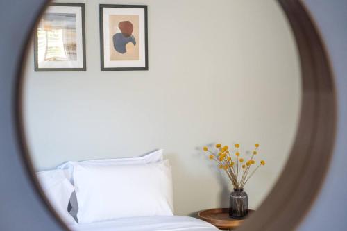'Slate Serenade' A Cosy Bondi Beachside Getaway - image 8