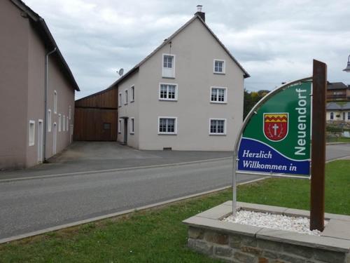 Neuendorf Hillside Haven, Neuendorf