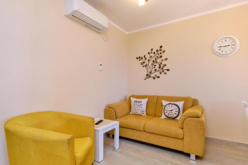 Two-Bedroom Apartment with Terrace room in Apartments with a parking space Mali Losinj (Losinj) - 15201