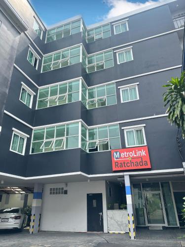Metro Link Ratchada Hotel - 숙소 외관