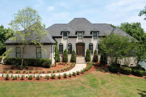 Luxury@Lake Mansion Pool/Hot Tub for Discerning Tastes in Nashville, USA