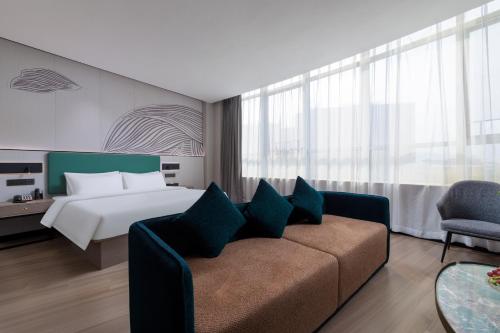 room detail thumbnail 0