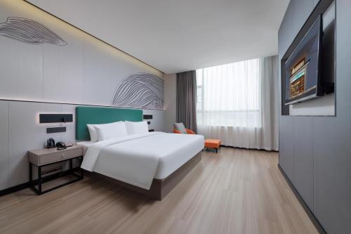 room detail thumbnail 1